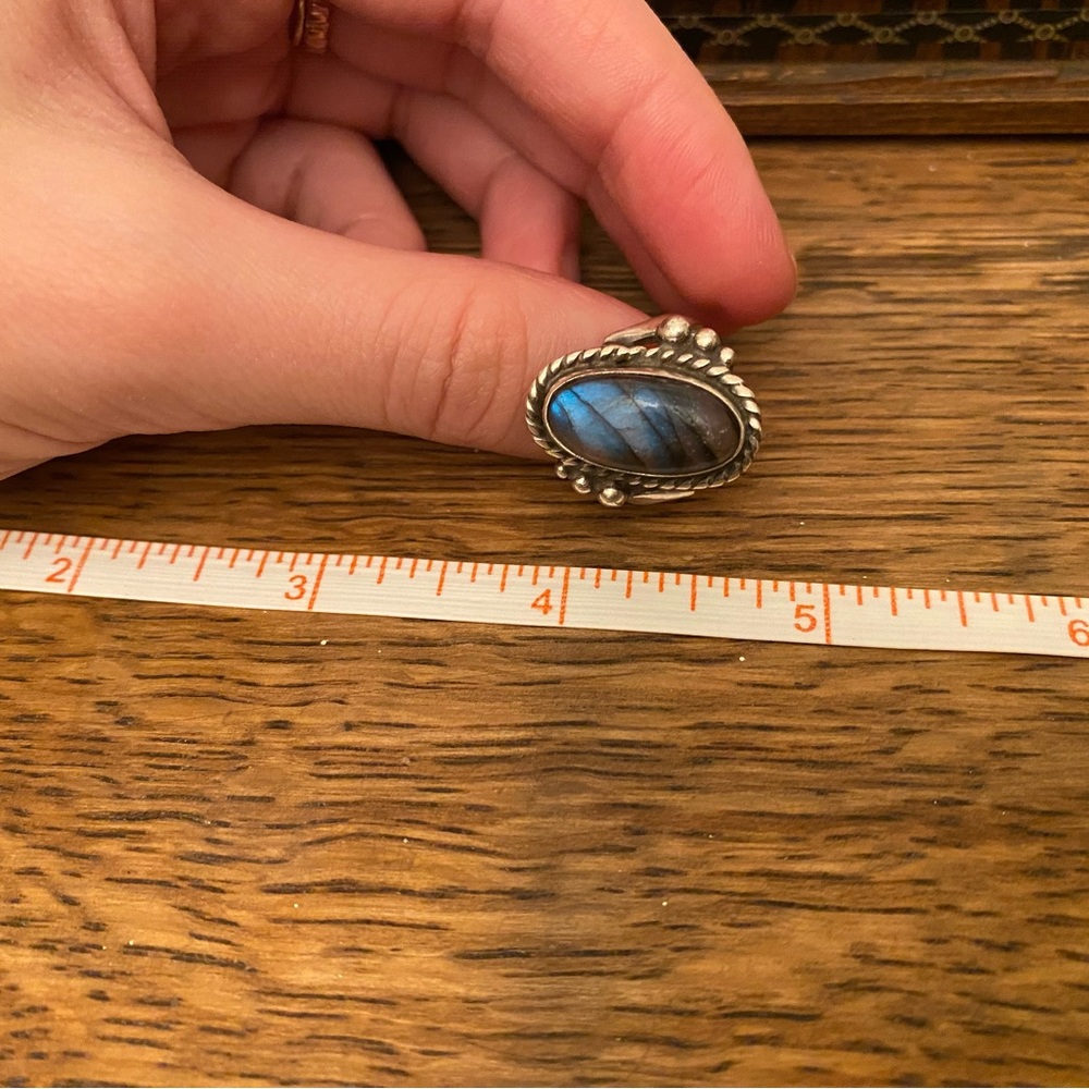 925 Labradorite Ring - Picture 4 of 11